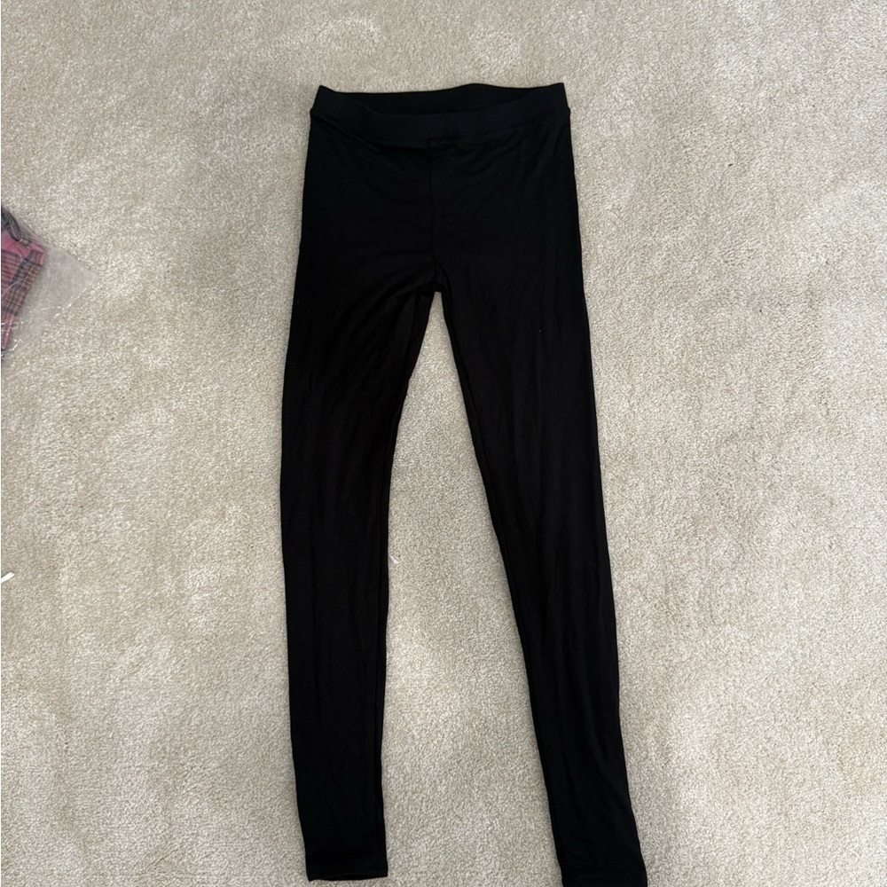 Naked Wardrobe Classic Black Leggings
